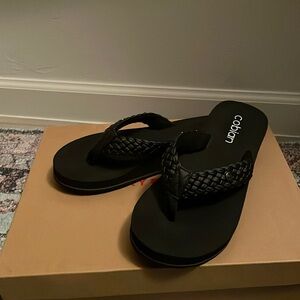 Cobian flip-flops